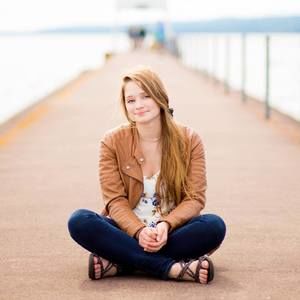 Meet your Posher, Nicole